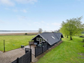 Holiday Home Henrieke - 250m to the inlet by Interhome
